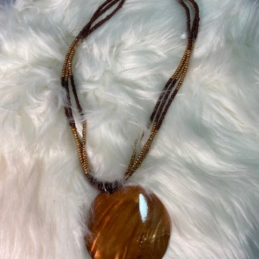 Vintage Tribal Necklace w/Shell Pendent